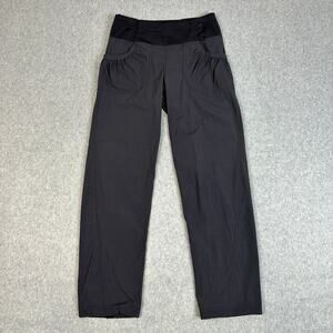 Prana Pants Womens S Black Summit Short Inseam Mid Rise Athleisure Gorpcore Yoga